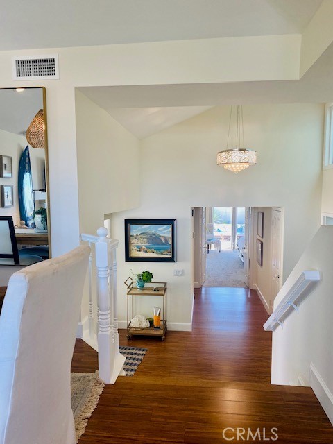 820 Gardenia Way, Corona del Mar CA: https://media.crmls.org/medias/9ff3506a-246e-4771-b25e-8b236dfb711b.jpg