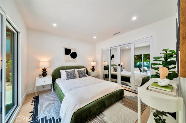819 Montecito Drive, Los Angeles CA: https://media.crmls.org/medias/9ff48510-7dc6-448a-8e58-c281eeb23cd2.jpg