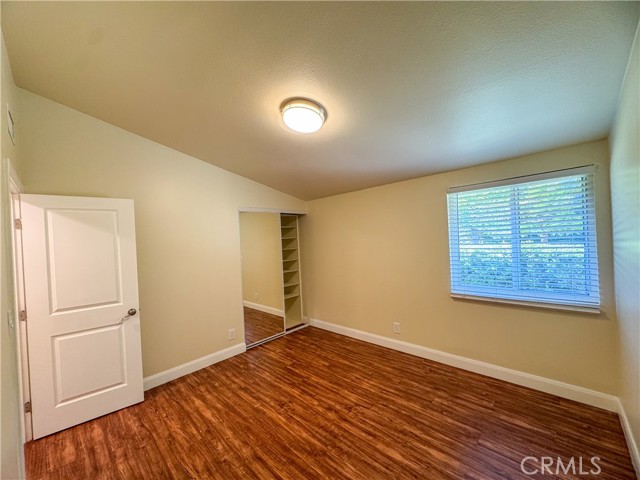 Detail Gallery Image 15 of 27 For 12162 Bradford, Granada Hills,  CA 91344 - 3 Beds | 2/1 Baths
