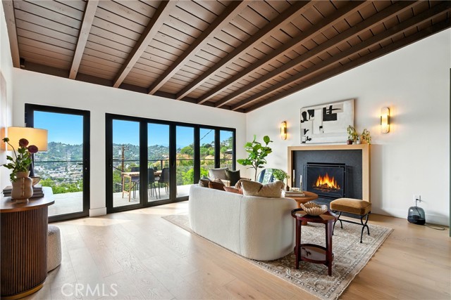Detail Gallery Image 9 of 25 For 819 Montecito Dr, Los Angeles,  CA 90031 - 3 Beds | 2 Baths