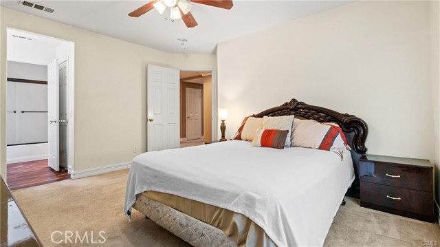 Image 45 of 65 For 13726 Kiwi Avenue