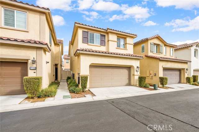 Detail Gallery Image 3 of 63 For 27166 Canyon Rock Ct, Moreno Valley,  CA 92555 - 4 Beds | 2/1 Baths
