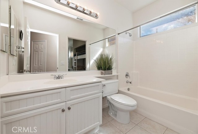Detail Gallery Image 15 of 39 For 9133 Espinosa, Corona,  CA 92883 - 2 Beds | 2 Baths