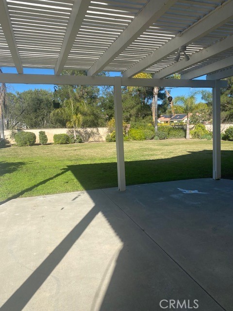 Detail Gallery Image 10 of 11 For 42075 Avenida Vista Ladera, Temecula,  CA 92591 - 4 Beds | 2/1 Baths