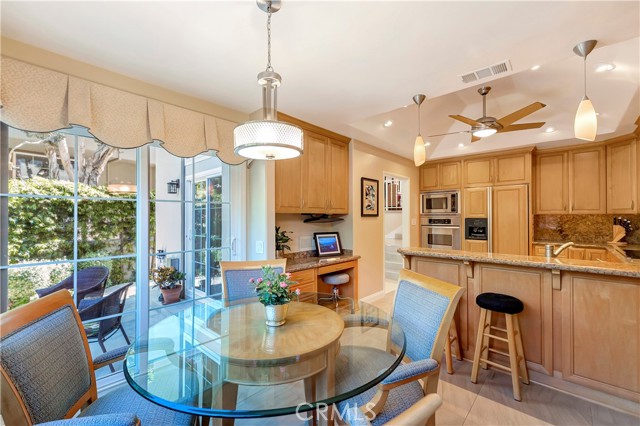19362 Maidstone Lane, Huntington Beach CA: https://media.crmls.org/medias/9ff9febd-f383-4832-a212-d40e9d5dfe60.jpg