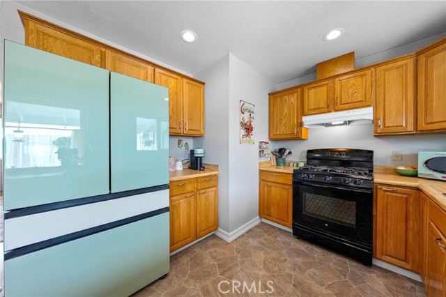 494 S Whipple Street, Fort Bragg CA: https://media.crmls.org/medias/9ffa5307-7c21-4b81-a653-9e023f49df27.jpg