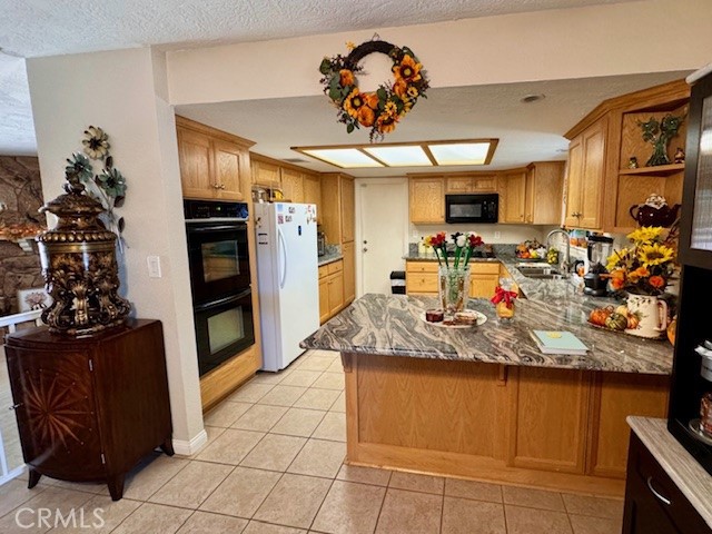 Detail Gallery Image 15 of 35 For 14063 Havasu Rd, Apple Valley,  CA 92307 - 3 Beds | 2 Baths