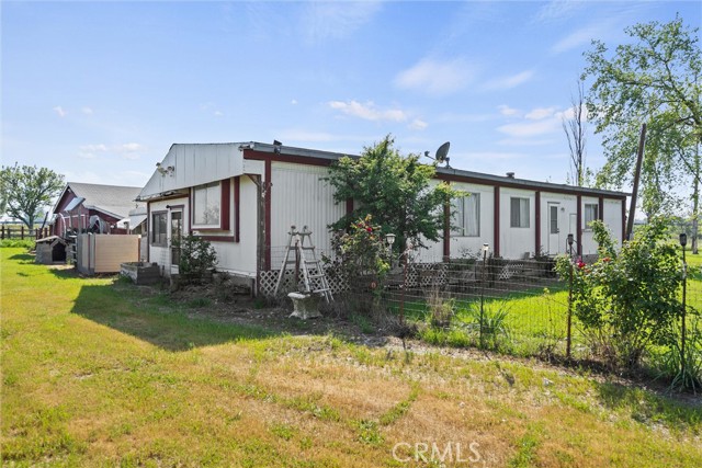 Detail Gallery Image 8 of 49 For 24431 Hoag, Corning,  CA 96021 - 2 Beds | 2 Baths