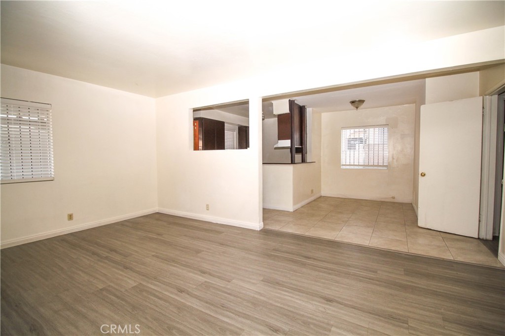 609 N Moore Avenue