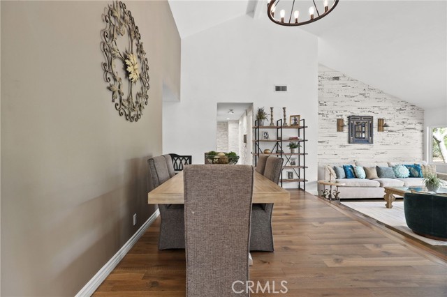463 S Westridge Circle, Anaheim CA: https://media.crmls.org/medias/9ffbd689-bbf6-473a-b251-a1b77744d92e.jpg