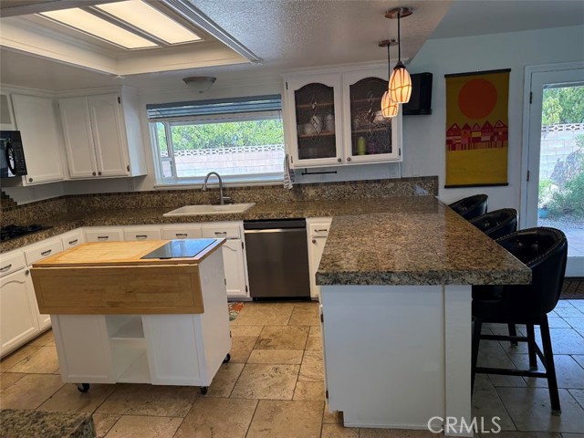 Detail Gallery Image 22 of 68 For 1703 W Avenue K12, Lancaster,  CA 93534 - 3 Beds | 2 Baths