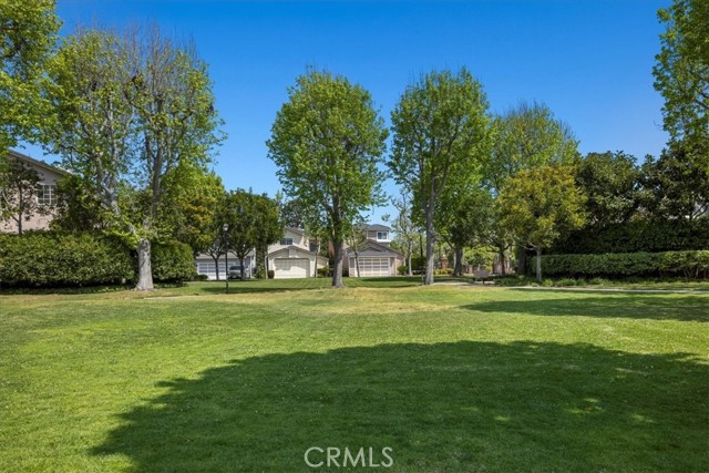 2123 Shelburne Way, Torrance CA: https://media.crmls.org/medias/9ffcf658-cd0e-4b72-8043-6f67f176f5b2.jpg