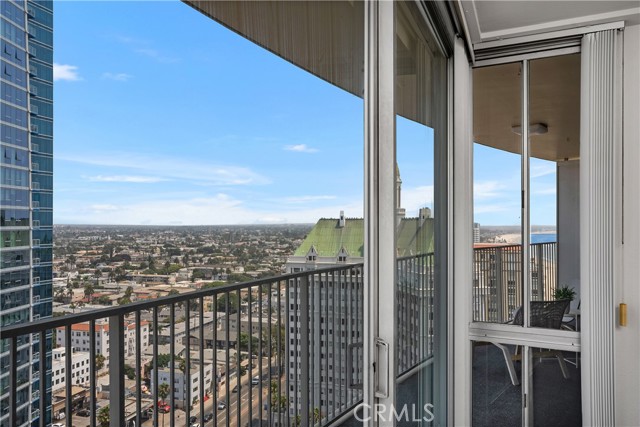 Detail Gallery Image 29 of 46 For 700 E Ocean #2703,  Long Beach,  CA 90802 - 1 Beds | 2 Baths