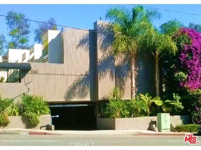 960 N San Vicente Boulevard #12
