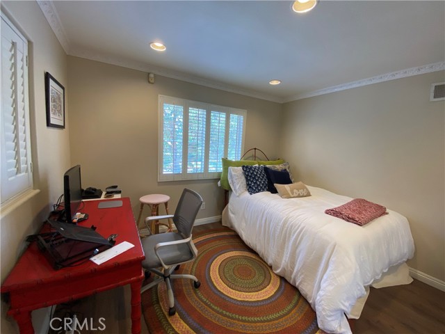 9ffd846c 68cc 48d2 A791 04e470fbfa65