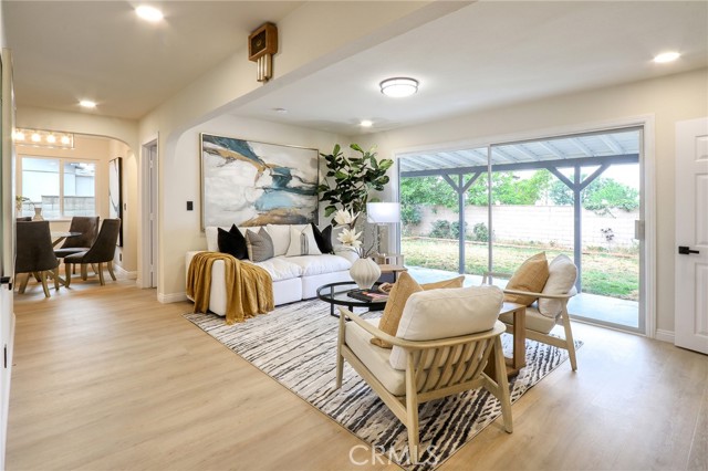 18479 Aguiro Street, Rowland Heights CA: https://media.crmls.org/medias/9ffe1211-4083-4268-8405-e29526e3c763.jpg