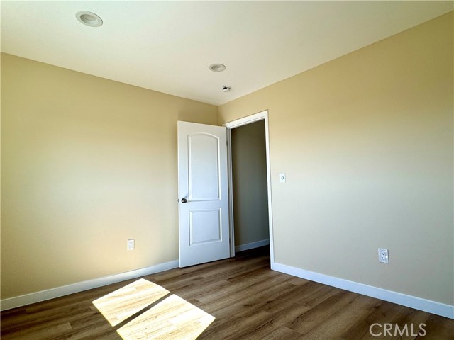 Detail Gallery Image 21 of 23 For 1002 E 33rd St #3,  Los Angeles,  CA 90011 - 2 Beds | 2 Baths
