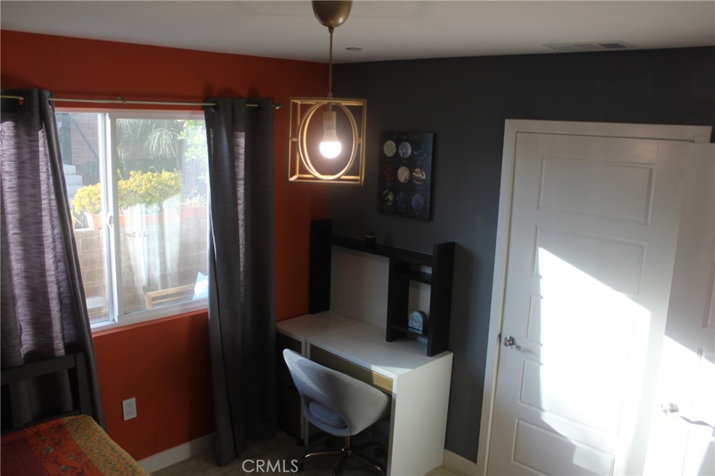 MLS #GD25151400 img 12