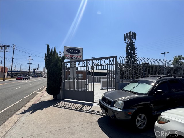 2216 N San Fernando Rd, Los Angeles, CA 90065