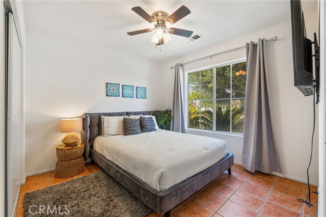 83250 Beverly Circle, Indio CA: https://media.crmls.org/medias/9fff8fef-eaca-4351-a715-4845f12f2c68.jpg