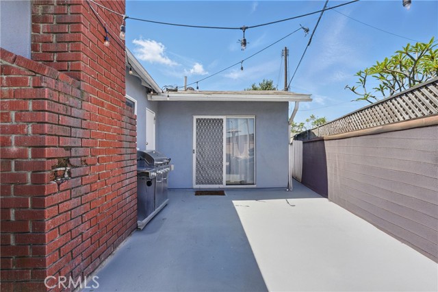 9489 Muroc Street, Bellflower CA: https://media.crmls.org/medias/9fff9eee-62c7-419a-83a3-b4b26ba76f6a.jpg