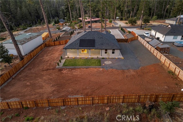 5869 Fickett Lane, Paradise CA: https://media.crmls.org/medias/9fffa781-349e-4e90-b99c-c4e34ffde1a7.jpg