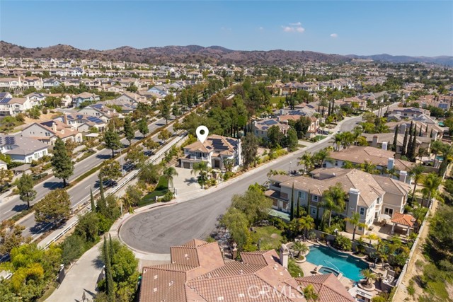 18665 Seabiscuit Run, Yorba Linda CA: https://media.crmls.org/medias/9ffff3cd-4435-43d8-a44a-507ac2cd99de.jpg