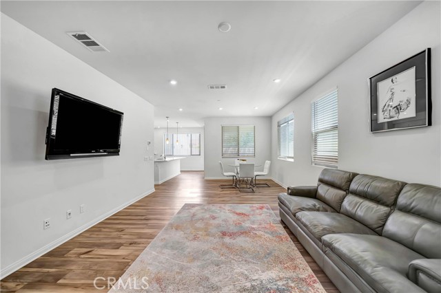 1458 E Laurelwood Drive, San Bernardino CA: https://media.crmls.org/medias/a00055fa-f8e5-48e2-aa93-2fd052c8086a.jpg
