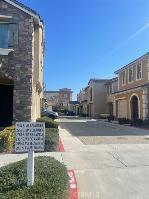 Detail Gallery Image 23 of 26 For 2955 S via Belamaria, Ontario,  CA 91762 - 5 Beds | 3 Baths