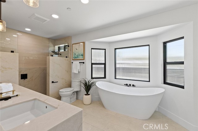 Detail Gallery Image 23 of 74 For 820 Calle Mendoza, San Clemente,  CA 92672 - 4 Beds | 3 Baths