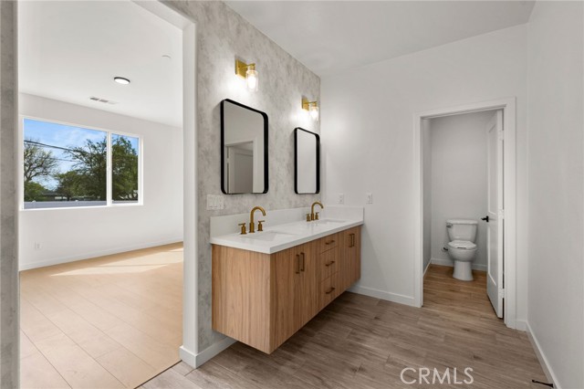 24365 Dunlavy Court, Moreno Valley CA: https://media.crmls.org/medias/a002b46b-387a-499d-9276-5ad6ce472e94.jpg