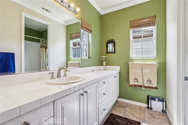 21254 Lorca Circle, Huntington Beach CA: https://media.crmls.org/medias/a003b6ea-081a-4b5d-81c7-88324acea578.jpg