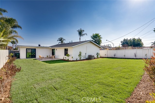 Detail Gallery Image 32 of 40 For 19111 Walleye Ln, Huntington Beach,  CA 92646 - 3 Beds | 2 Baths