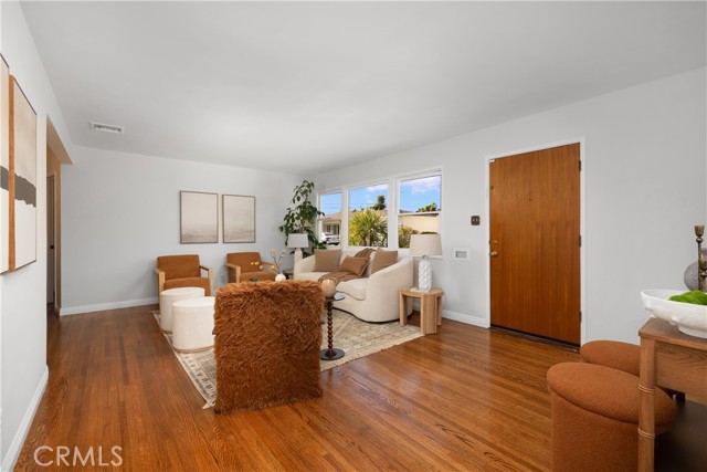 Detail Gallery Image 7 of 60 For 5023 Temple City Bld, Temple City,  CA 91780 - 2 Beds | 1/1 Baths