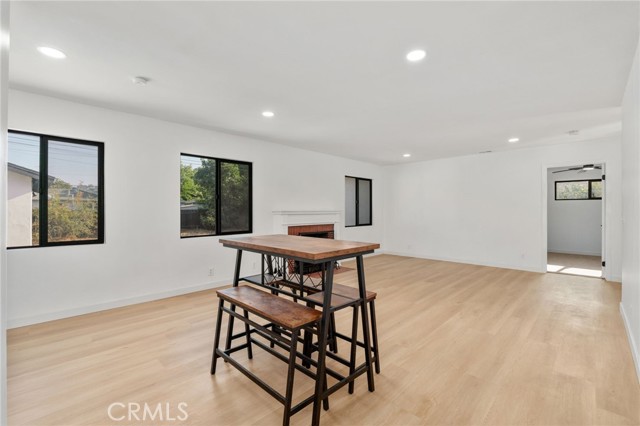 Detail Gallery Image 17 of 42 For 1433 Ashport St, Pomona,  CA 91768 - 3 Beds | 2 Baths