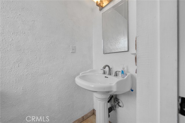 510 Archibald Court, Colton CA: https://media.crmls.org/medias/a004f607-211a-40e6-bfb6-42e6dc6ee076.jpg