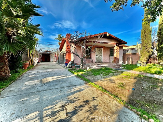 2829 California Street, Huntington Park CA: https://media.crmls.org/medias/a007d1a6-00a6-4608-b300-44f461117821.jpg
