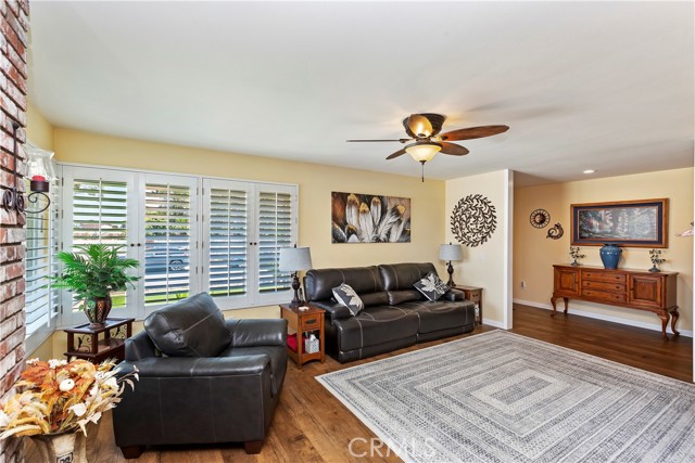 Detail Gallery Image 10 of 44 For 5065 Eclipse Ave, Jurupa Valley,  CA 91752 - 3 Beds | 2 Baths