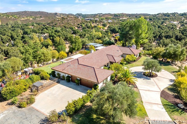 Detail Gallery Image 6 of 66 For 18590 Hombre Ln, Murrieta,  CA 92562 - 4 Beds | 3/2 Baths