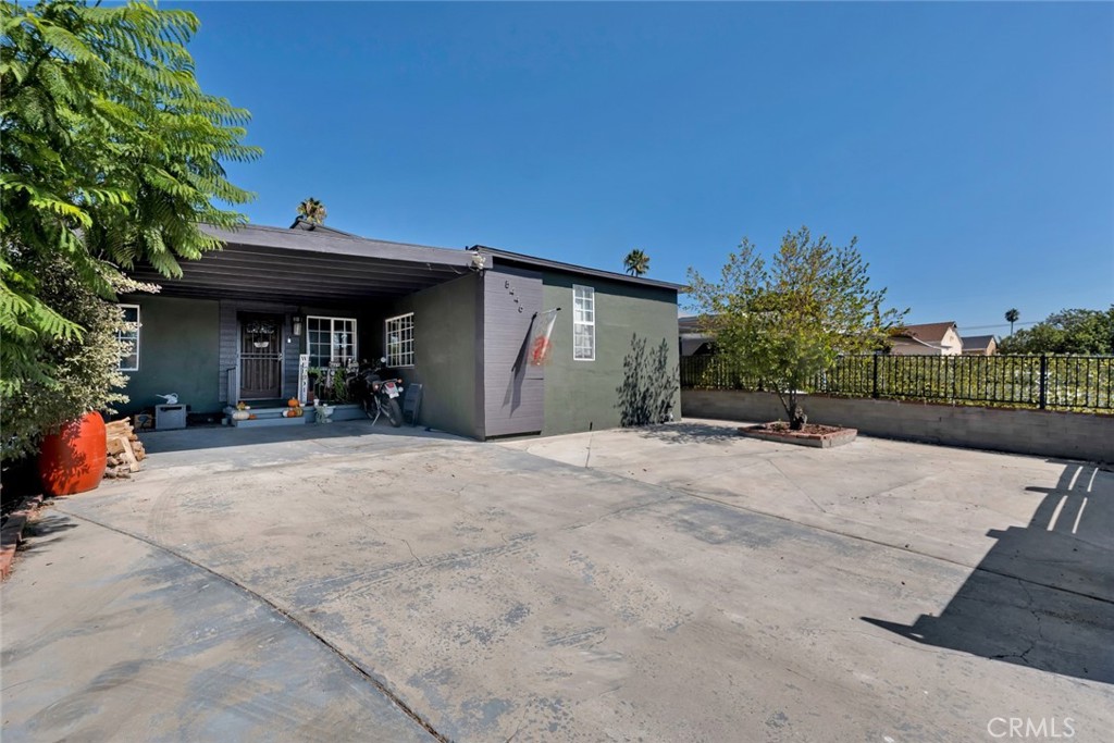 8446 Amboy Avenue