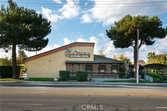 2162 E Palmdale Boulevard, Palmdale CA: https://media.crmls.org/medias/a009c35e-81a6-441e-a0a7-4f7775b3b361.jpg