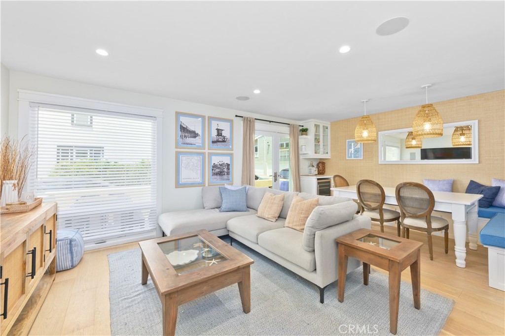 206 Adams Street #1