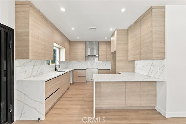10904 Tujunga Canyon photo 6