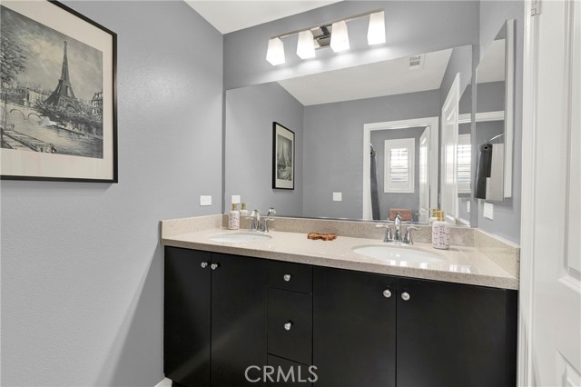 Detail Gallery Image 24 of 40 For 2313 Navigation, Placentia,  CA 92870 - 3 Beds | 2/1 Baths