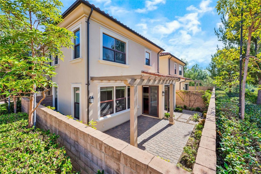 MLS #OC25248388 image #40