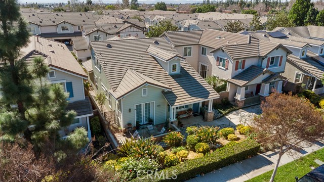 Detail Gallery Image 10 of 55 For 9425 San Bernardino Rd, Rancho Cucamonga,  CA 91730 - 4 Beds | 3 Baths