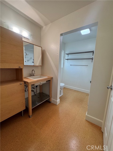 Detail Gallery Image 25 of 32 For 400 E Patwood, La Habra,  CA 90631 - 4 Beds | 2 Baths