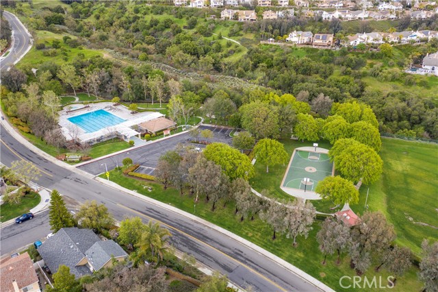 Detail Gallery Image 41 of 50 For 32163 Fall River Rd, Rancho Santa Margarita,  CA 92679 - 5 Beds | 3 Baths