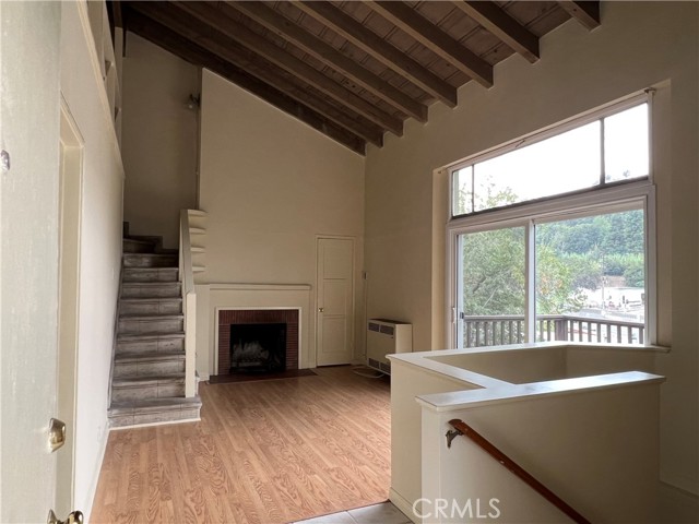 3107 Hollycrest Drive, Los Angeles CA: https://media.crmls.org/medias/a00da877-501e-4138-a9e4-5b9e07a74e78.jpg