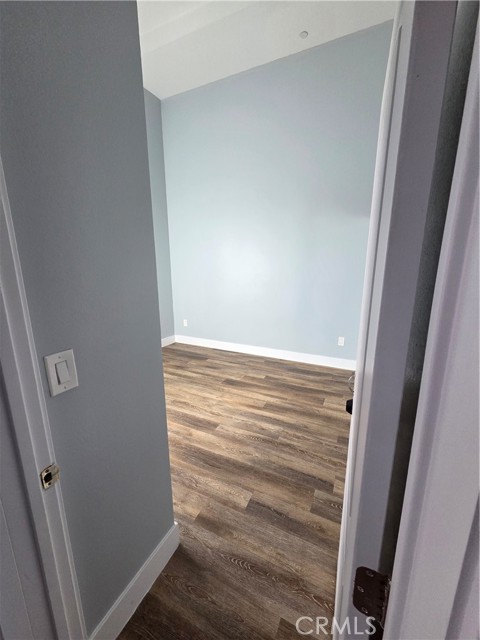 Detail Gallery Image 10 of 45 For 608 E 29th St #608,  Los Angeles,  CA 90011 - 5 Beds | 4 Baths